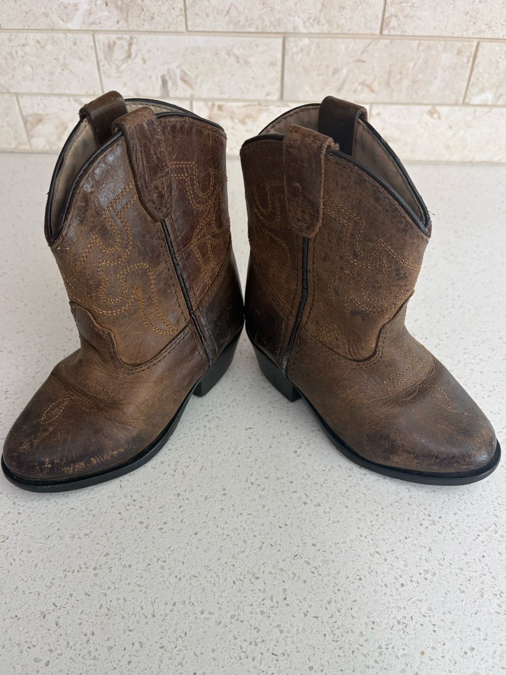 Cody James Kids Cowboy Boots size 6